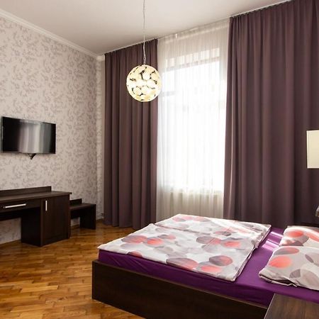 Апартаменти В Центрі Міста Ivano-Frankivsk Eksteriør billede